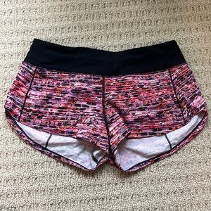 Lululemon Speed Up Shorts 2.5 Inch